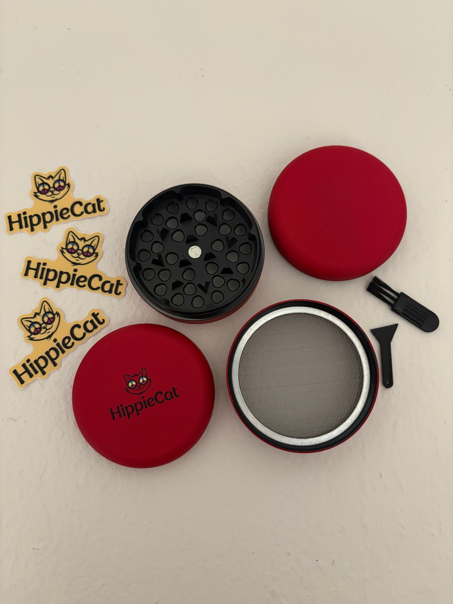 NEW - HippieCat Grinder - Red